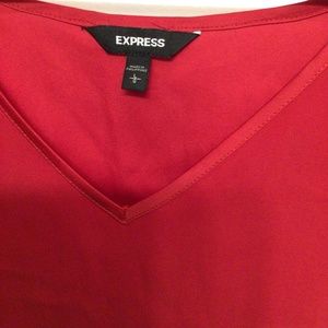 Express L Red V neck shell top